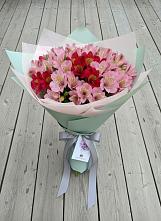 Букет цветов из:  Альстромерии в Инзе