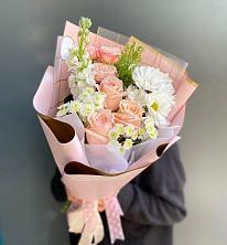 Букет цветов из:  Хризантемы и Розы в Инзе