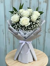 Букет из белых роз