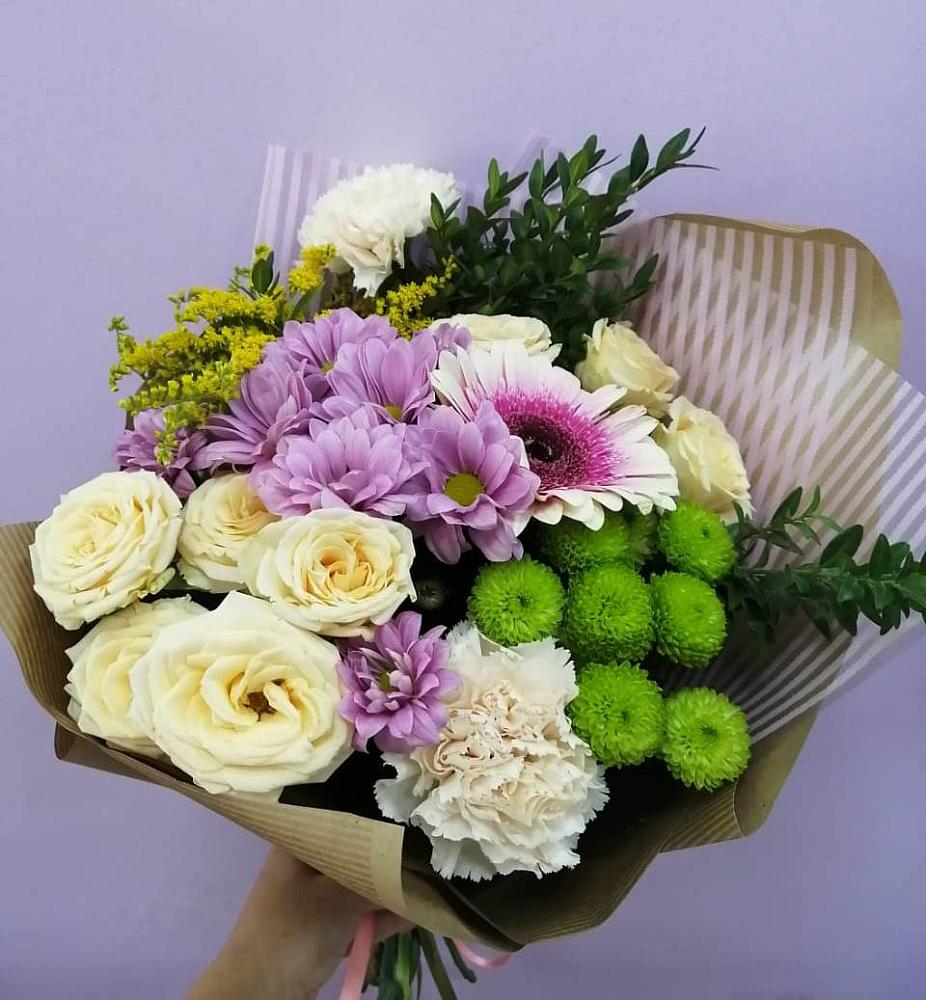 Букет цветов из: Хризантемы, Розы, Гвоздики и Герберы в Инзе