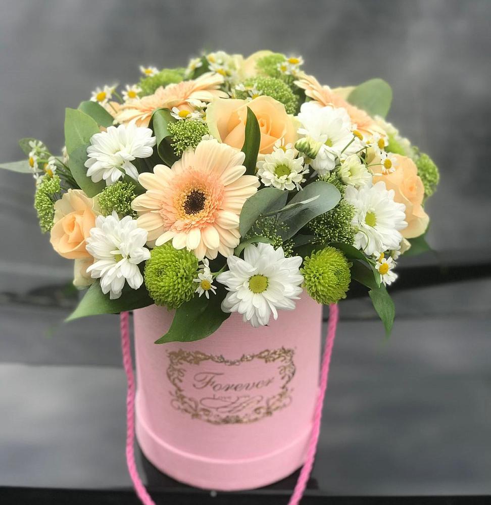 Цветочная композиция из Розы, Герберы и Хризантемы в шляпной коробке в Инзе